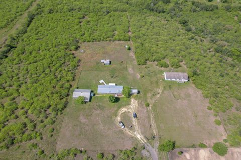 163 Irmas Dr DR Lockhart TX 78644