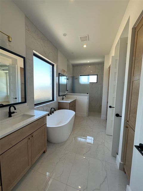 Tiny photo for 10103 Milky Way DR, Austin, TX 78730 (MLS # 8410520)