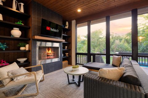 Tiny photo for 1612 Clifford Ave, Austin, TX 78702 (MLS # 9420394)