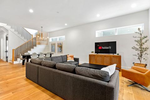 Tiny photo for 1612 Clifford Ave, Austin, TX 78702 (MLS # 9420394)