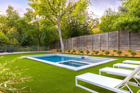 Tiny photo for 1612 Clifford Ave, Austin, TX 78702 (MLS # 9420394)