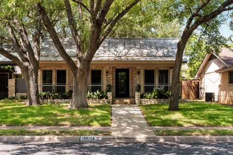 Photo of 10810 Pinehurst DR #1, Austin, TX 78747 (MLS # 6434382)