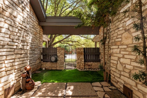 Tiny photo for 10810 Pinehurst DR #1, Austin, TX 78747 (MLS # 6434382)