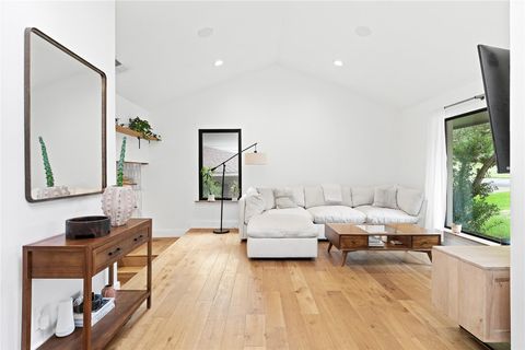 Tiny photo for 7103 Creighton LN, Austin, TX 78723 (MLS # 4492373)