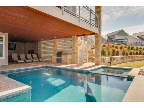 200 Archview LN Kingsland TX 78639