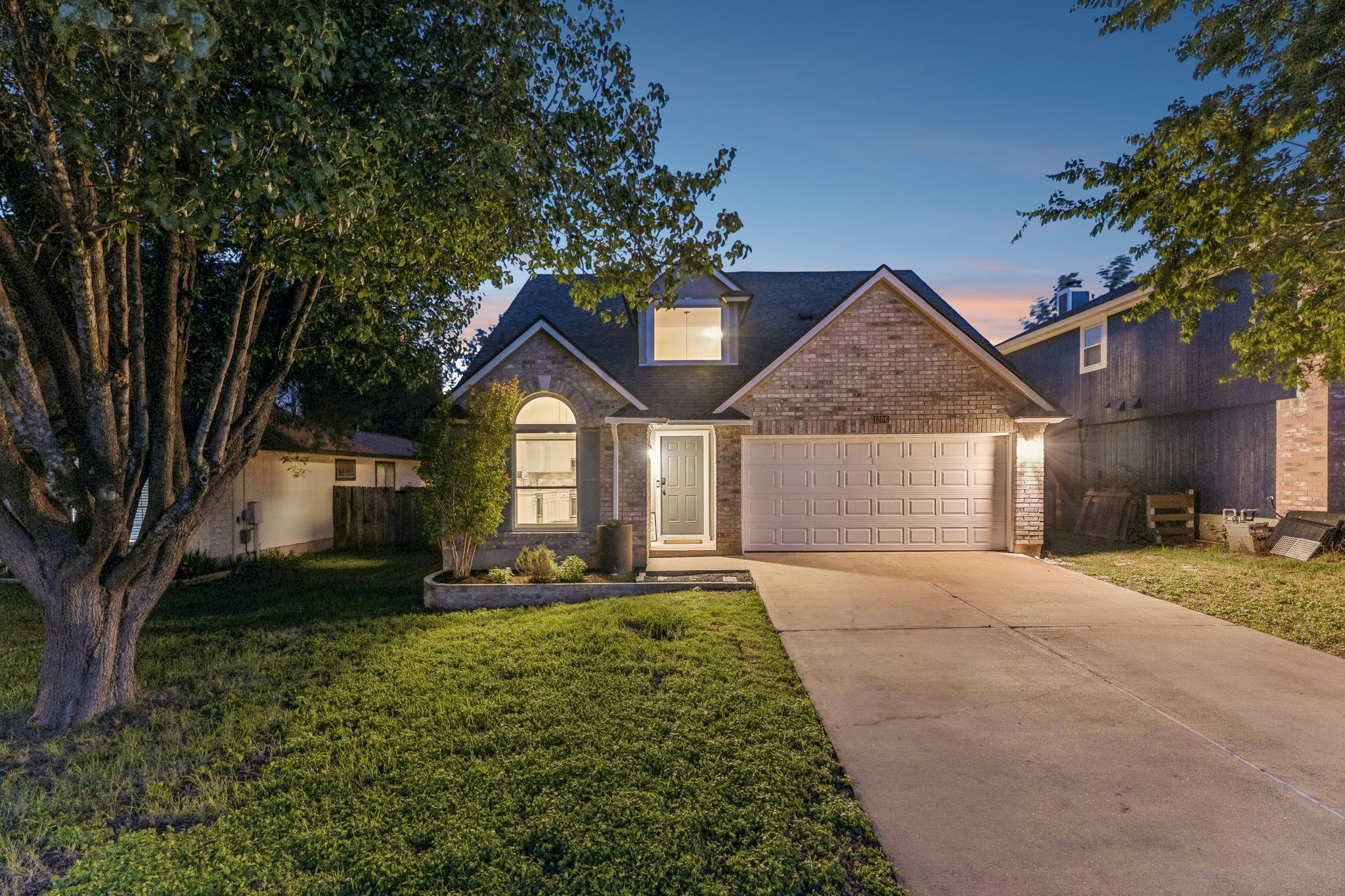 1206 Forest Oaks PATH