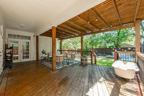 Tiny photo for 302 Ben Howell DR, Austin, TX 78704 (MLS # 2420438)