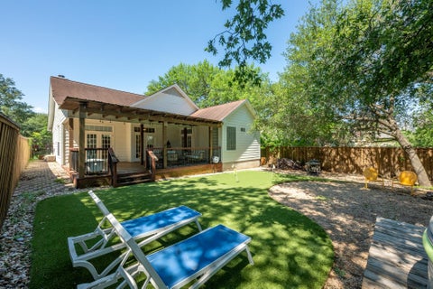 Tiny photo for 302 Ben Howell DR, Austin, TX 78704 (MLS # 2420438)
