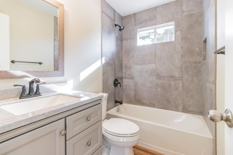 Tiny photo for 25201 & 25203 Lakeview DR, Spicewood, TX 78669 (MLS # 3914019)