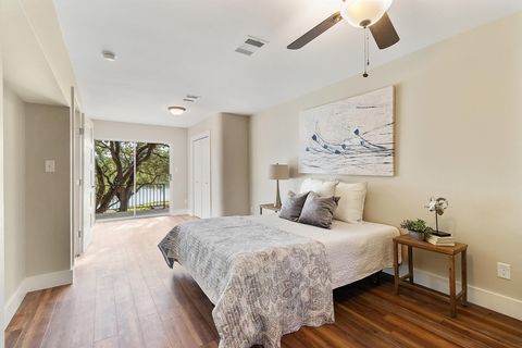 Tiny photo for 25201 & 25203 Lakeview DR, Spicewood, TX 78669 (MLS # 3914019)