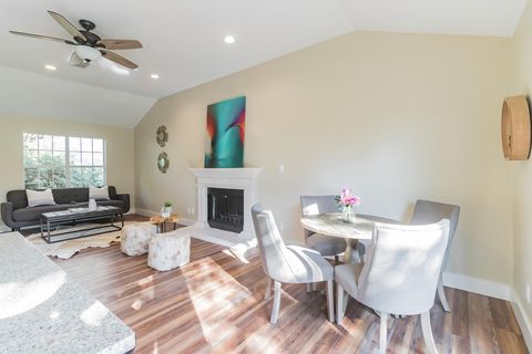 Tiny photo for 25201 & 25203 Lakeview DR, Spicewood, TX 78669 (MLS # 3914019)