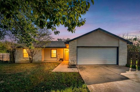 105 Snyders TRL Liberty Hill TX 78642