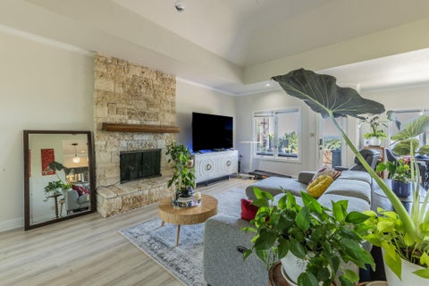 Tiny photo for 1703 Clubhouse Hill DR, Spicewood, TX 78669 (MLS # 4987293)