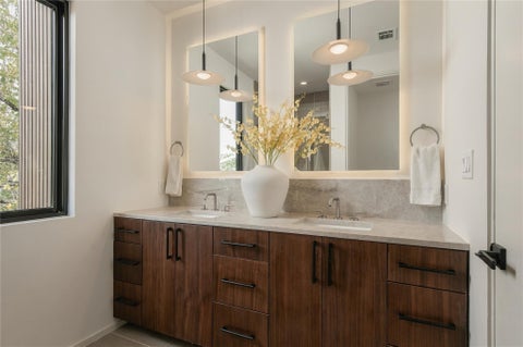 Tiny photo for 1002 W Johanna ST #1, Austin, TX 78704 (MLS # 2041562)