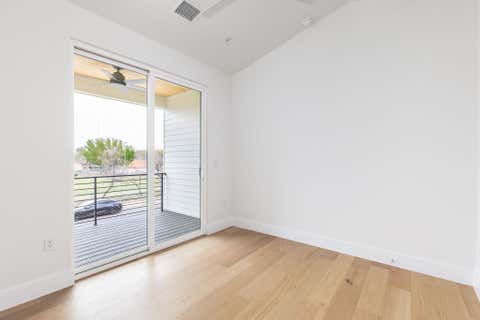 Tiny photo for 408 Linden St #B, Austin, TX 78702 (MLS # 5365197)
