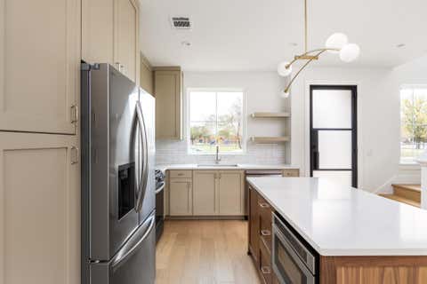 Tiny photo for 408 Linden St #B, Austin, TX 78702 (MLS # 5365197)