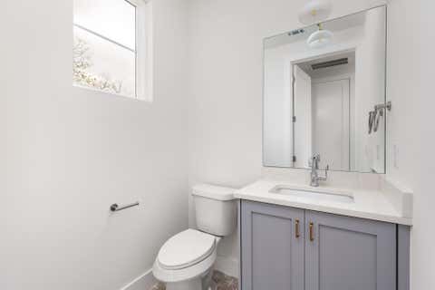 Tiny photo for 408 Linden St #B, Austin, TX 78702 (MLS # 5365197)