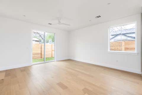 Tiny photo for 408 Linden St #B, Austin, TX 78702 (MLS # 5365197)