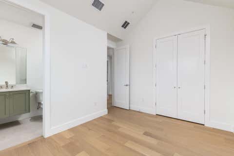 Tiny photo for 408 Linden St #B, Austin, TX 78702 (MLS # 5365197)