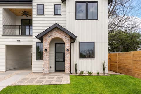 Tiny photo for 408 Linden St #B, Austin, TX 78702 (MLS # 5365197)