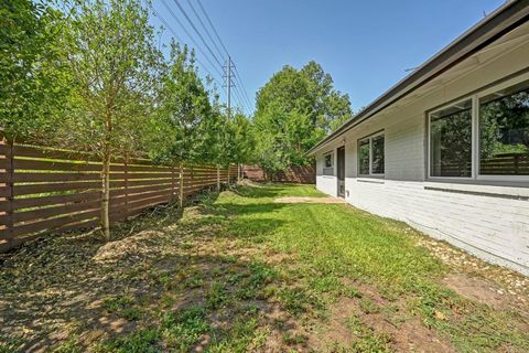 Tiny photo for 3305 Santa Monica DR, Austin, TX 78741 (MLS # 2019064)