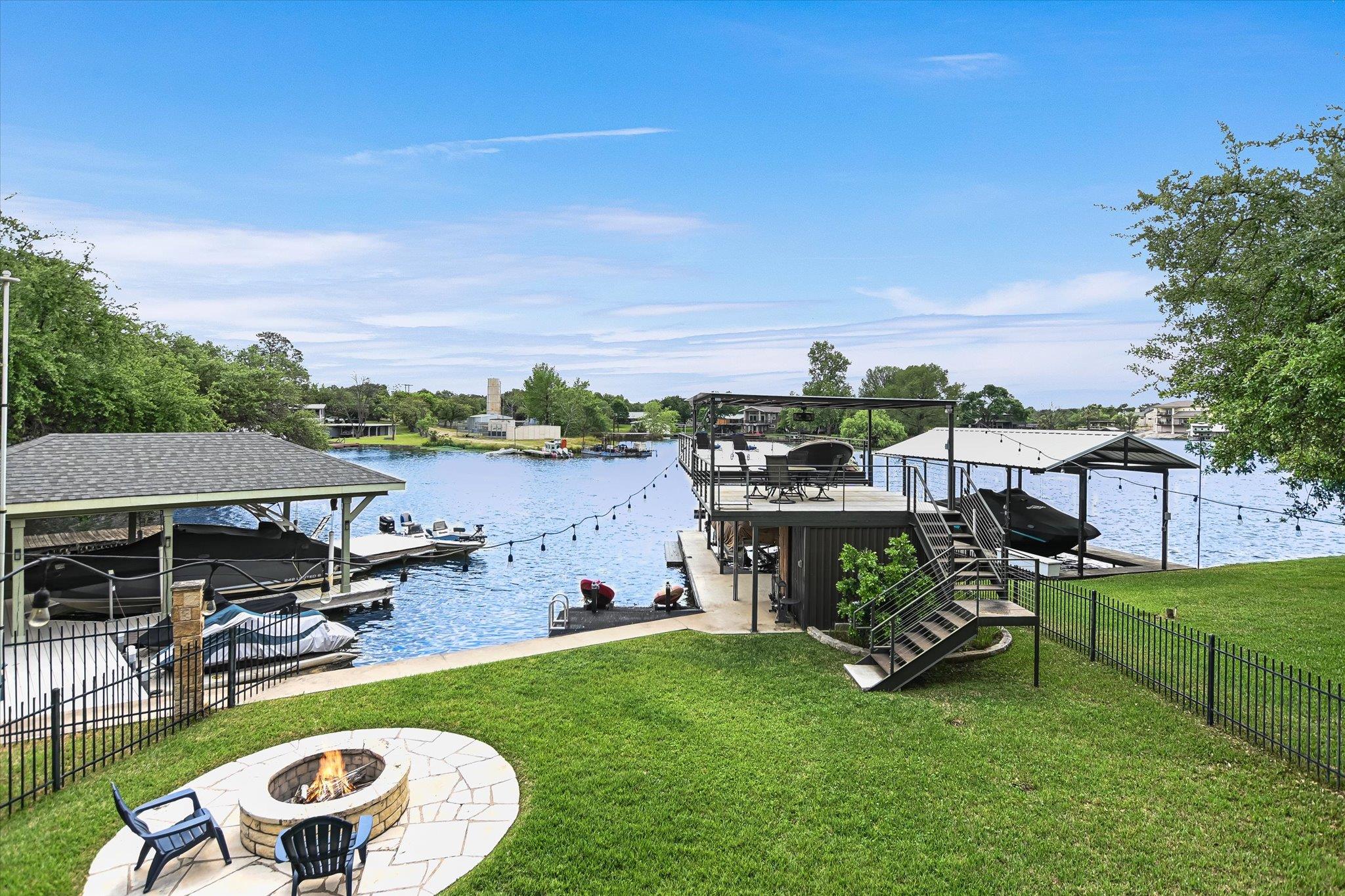 503 Shorewood CIR