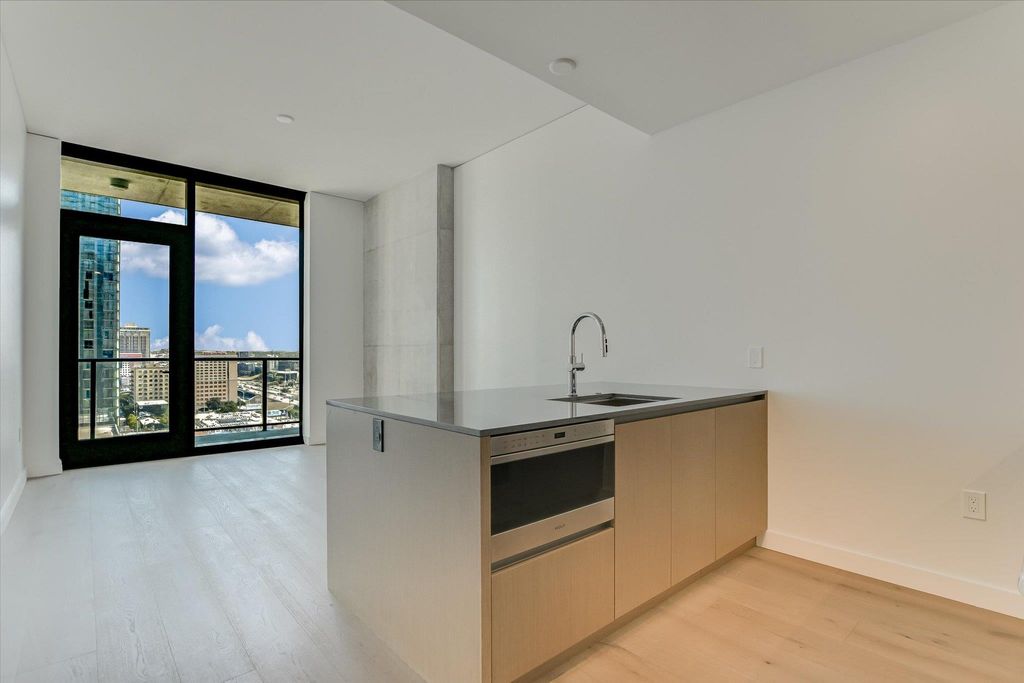 Photo of 610 Davis ST #1810, Austin, TX 78701 (MLS # 4379220)