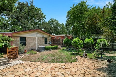 Tiny photo for 1009 Alegria RD, Austin, TX 78757 (MLS # 7284762)