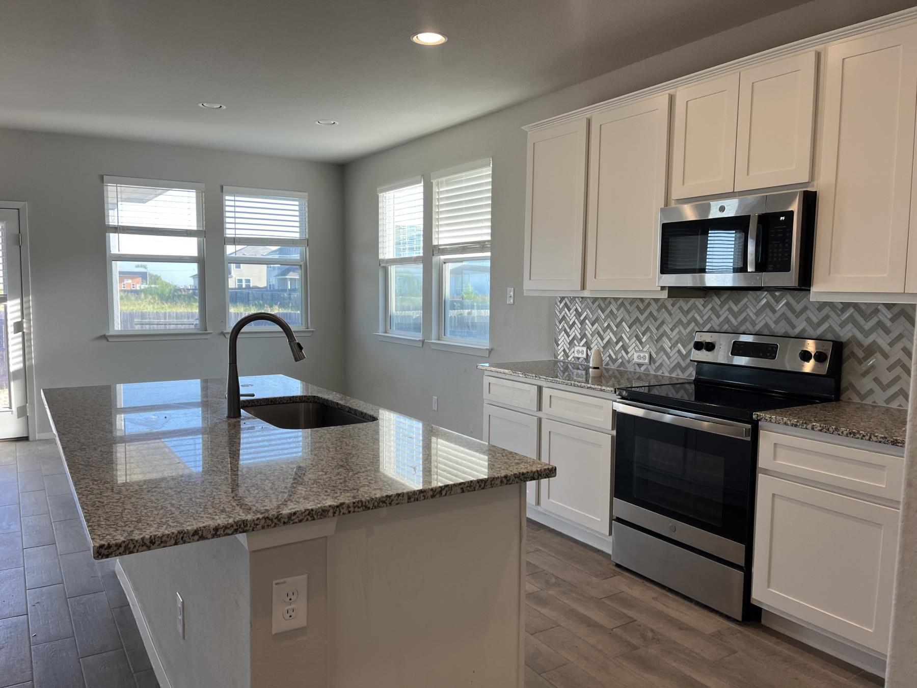 504 Star Garnet DR
