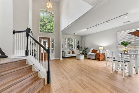Photo of 1913 Maize Bend DR, Austin, TX 78727 (MLS # 7192900)