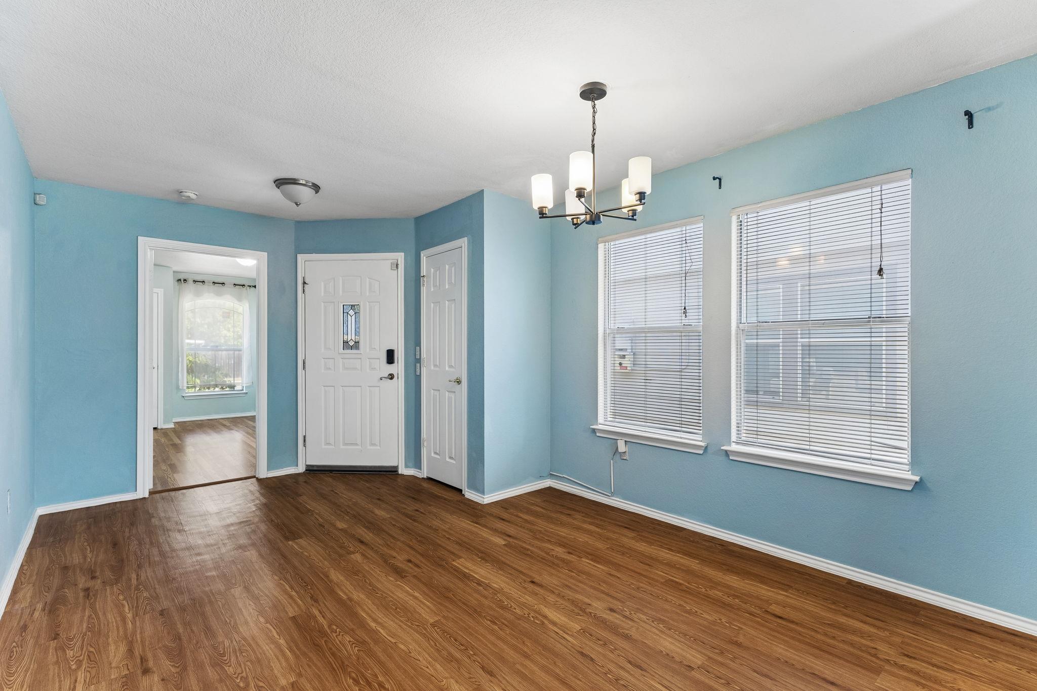 7209 Cayenne LN