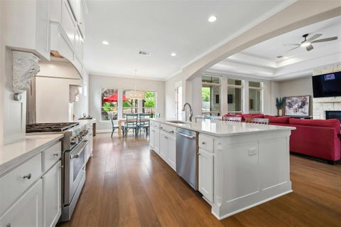 Tiny photo for 6005 Osceola TRL, Austin, TX 78738 (MLS # 3936117)