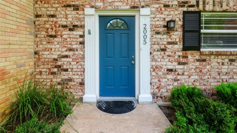 Photo of 2005 Browning DR #74, Austin, TX 78752 (MLS # 5568883)