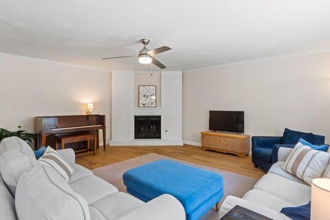 Tiny photo for 11015 Jordan LN, Austin, TX 78758 (MLS # 6237108)