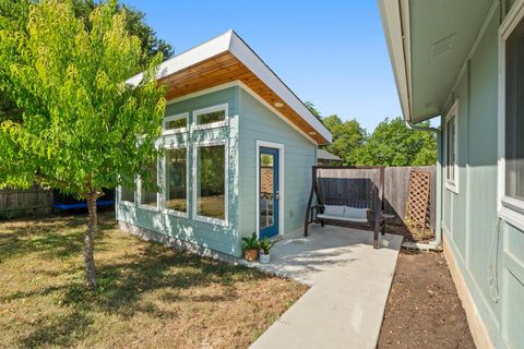 Tiny photo for 11015 Jordan LN, Austin, TX 78758 (MLS # 6237108)