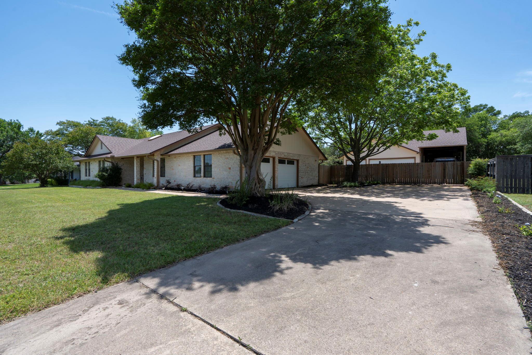 507 Canyon Wren DR