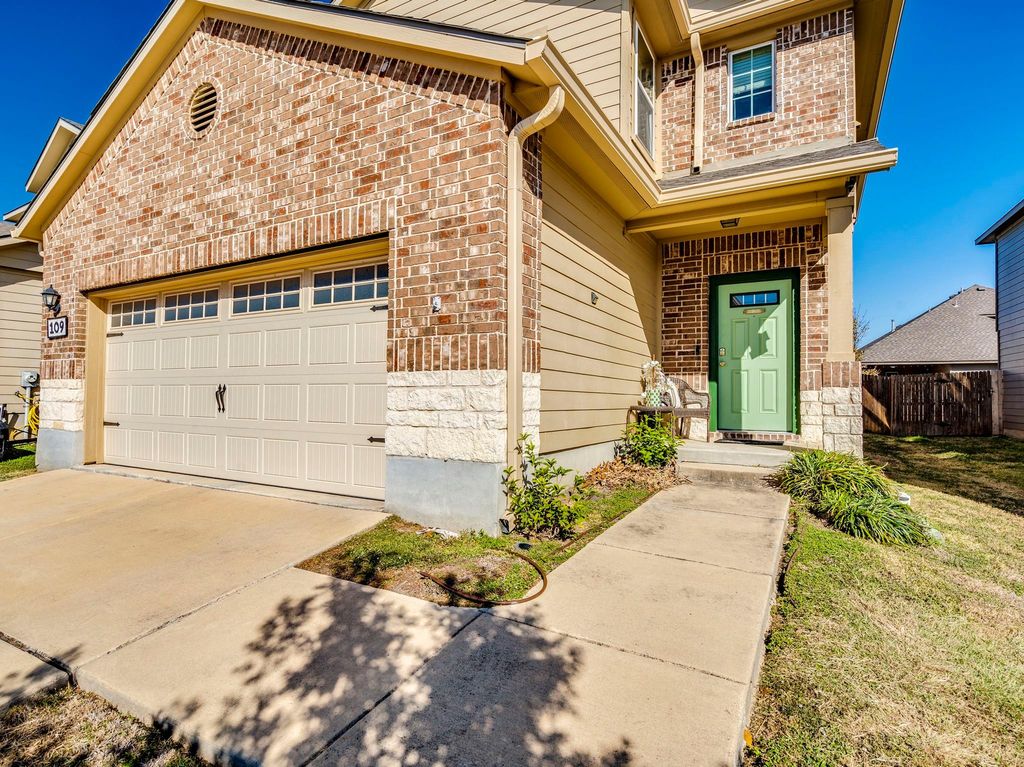 Photo of 109 Tallow TRL, San Marcos, TX 78666 (MLS # 4806148)