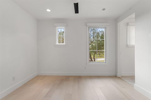 Tiny photo for 16908 Whispering Breeze Dr, Austin, TX 78738 (MLS # 4010300)