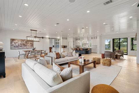 Tiny photo for 16908 Whispering Breeze Dr, Austin, TX 78738 (MLS # 4010300)