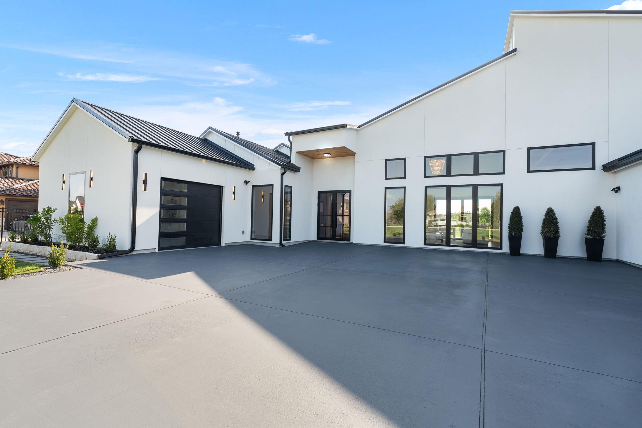 178 Dally CT
