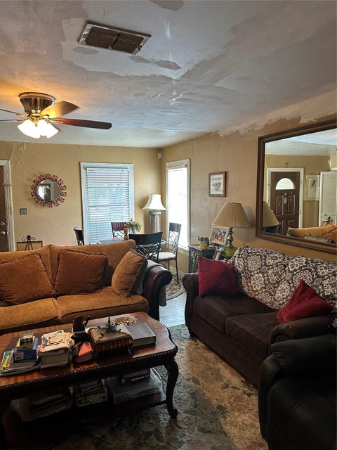 Tiny photo for 1106 Justin LN, Austin, TX 78757 (MLS # 2770386)
