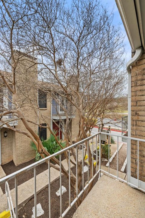 Tiny photo for 830 Banister LN, Austin, TX 78704 (MLS # 3085405)