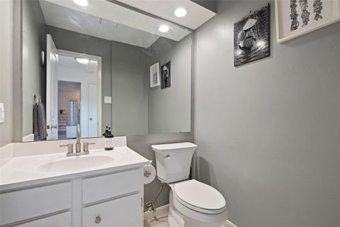 Tiny photo for 830 Banister LN, Austin, TX 78704 (MLS # 3085405)