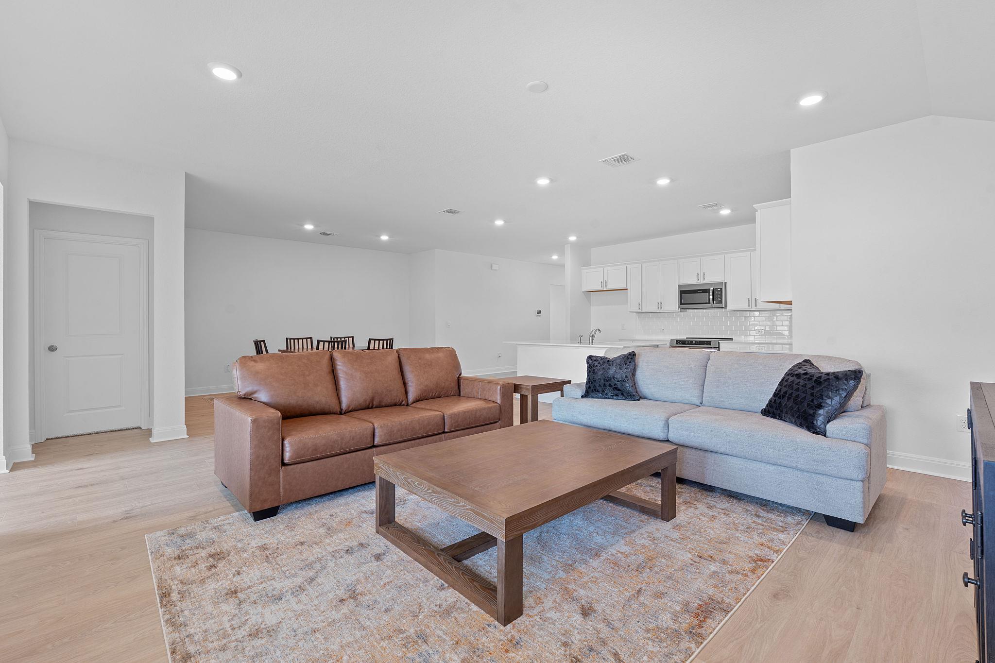 548 Tekoa DR