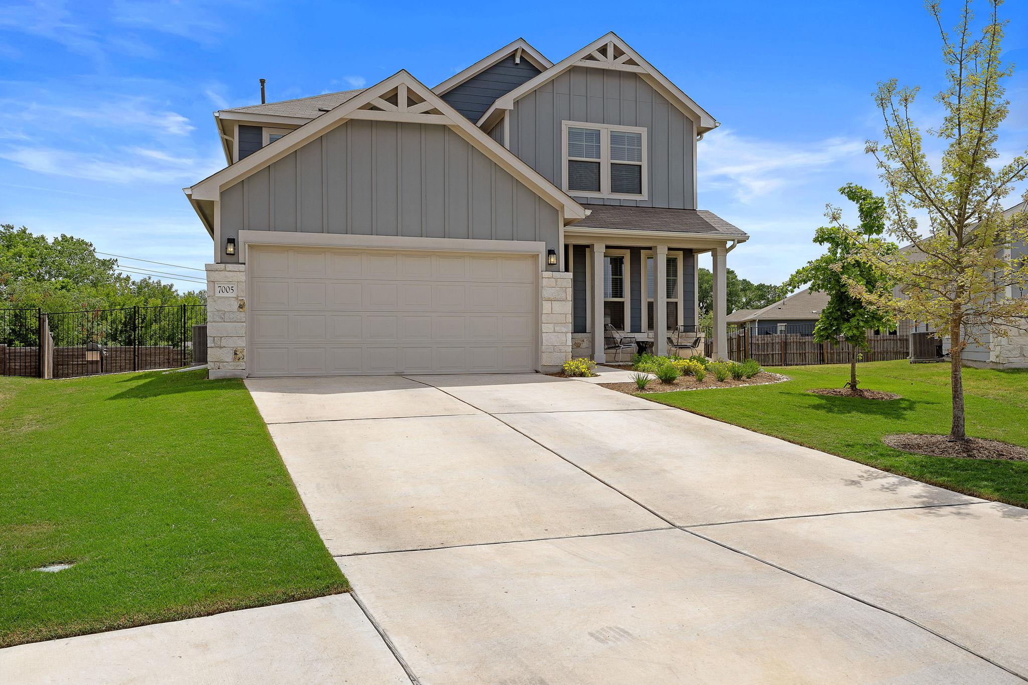 7005 Van Buren LN