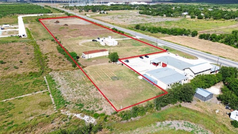 Photo of 9675 Hwy 142, Maxwell, TX 78656 (MLS # 7731930)