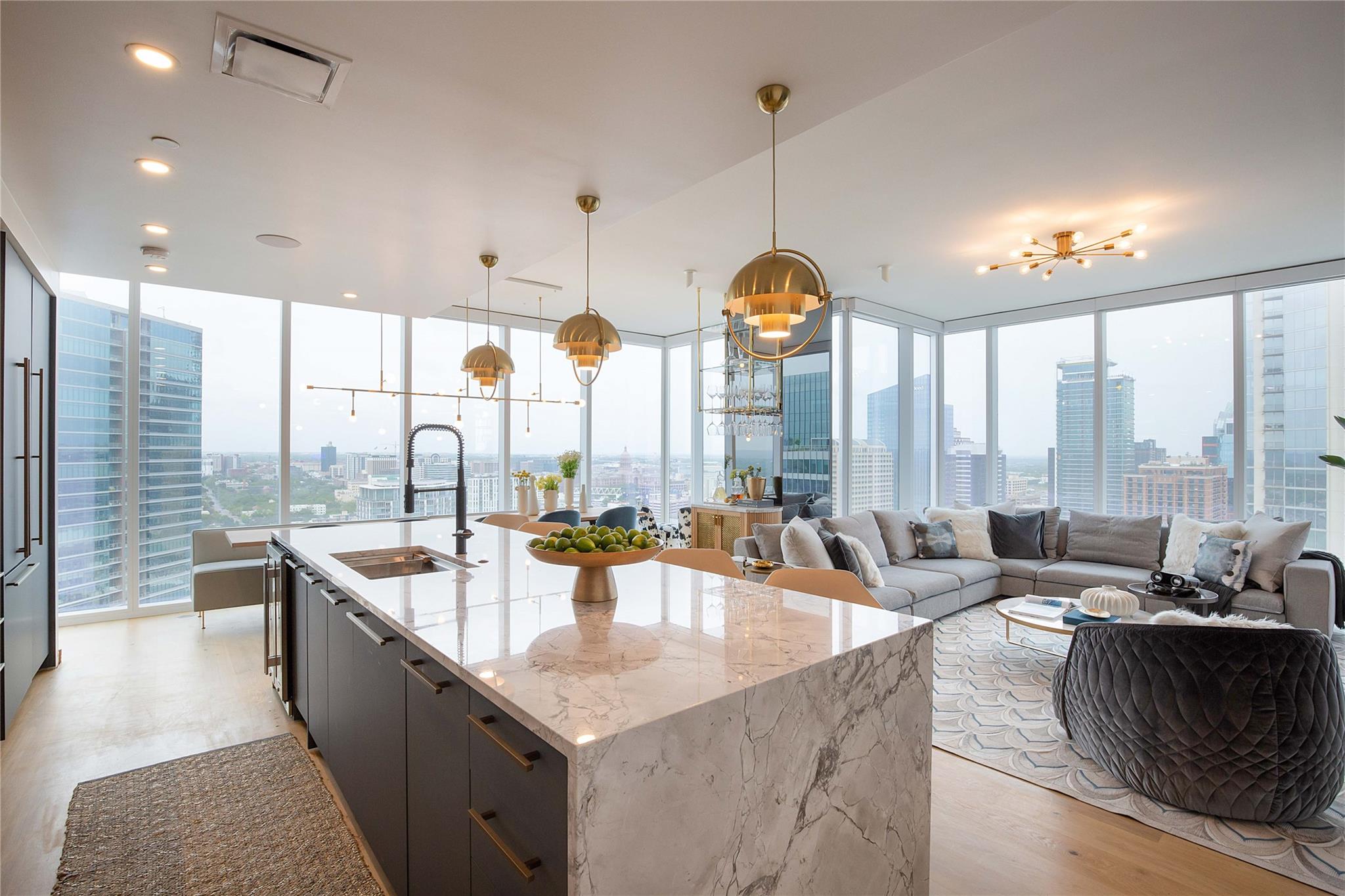 301 West Ave 3003
