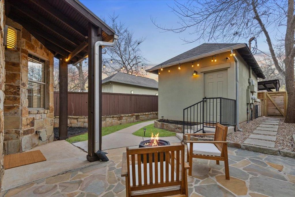 Photo of 512 Sunny LN #A, Austin, TX 78704 (MLS # 9244881)