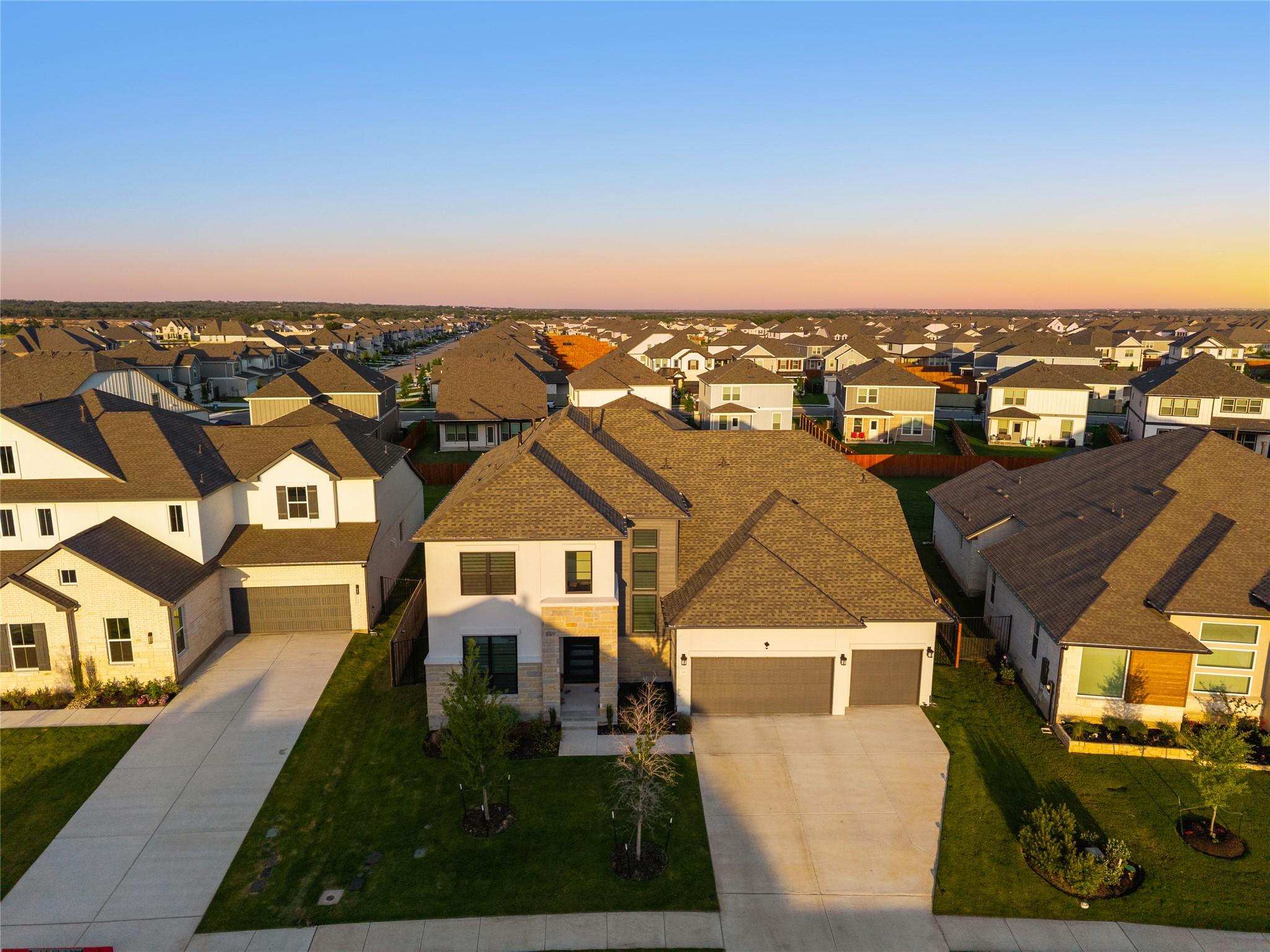 216 Reata Ridge LOOP