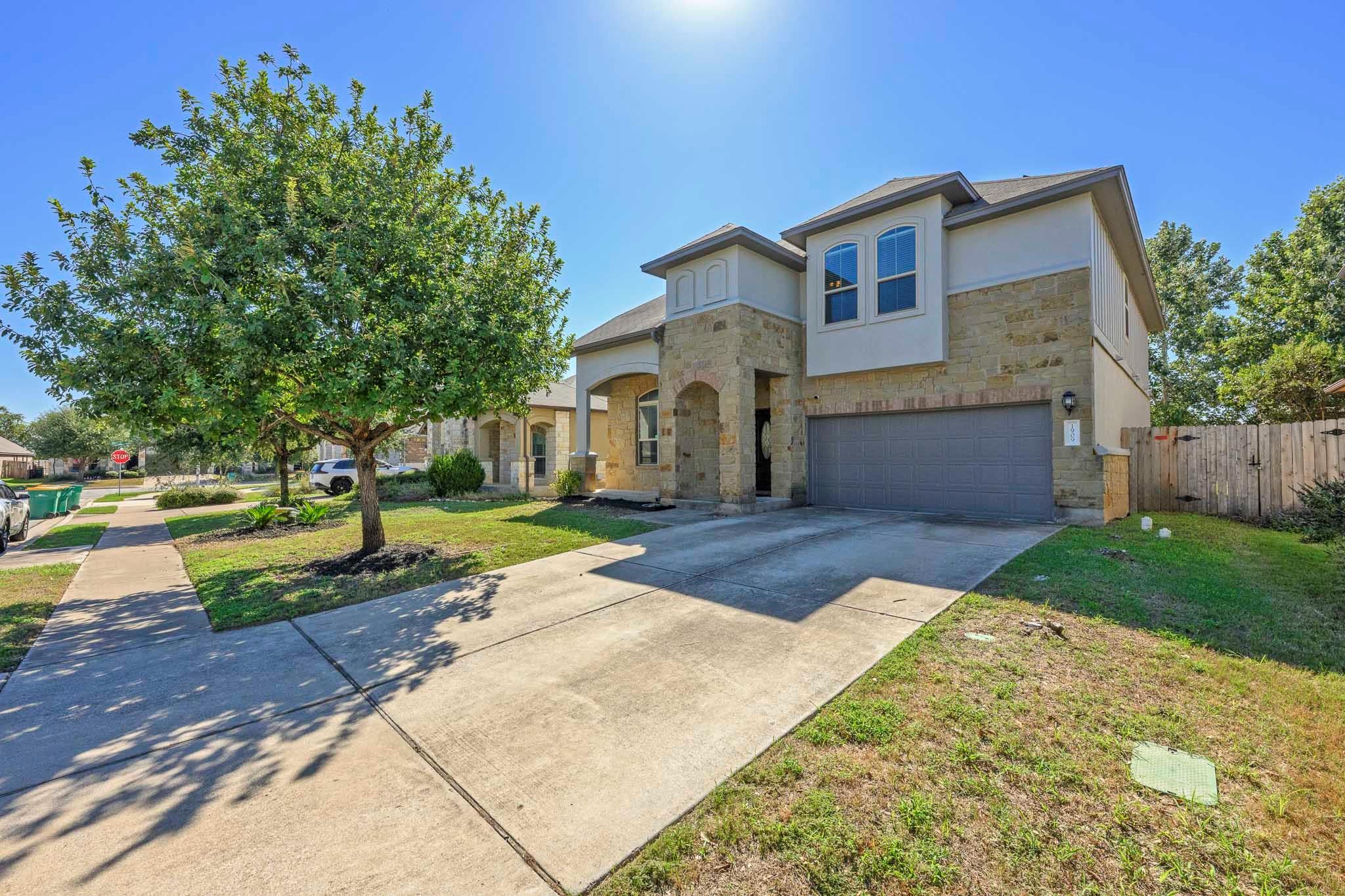 1909 Gabrielles WAY
